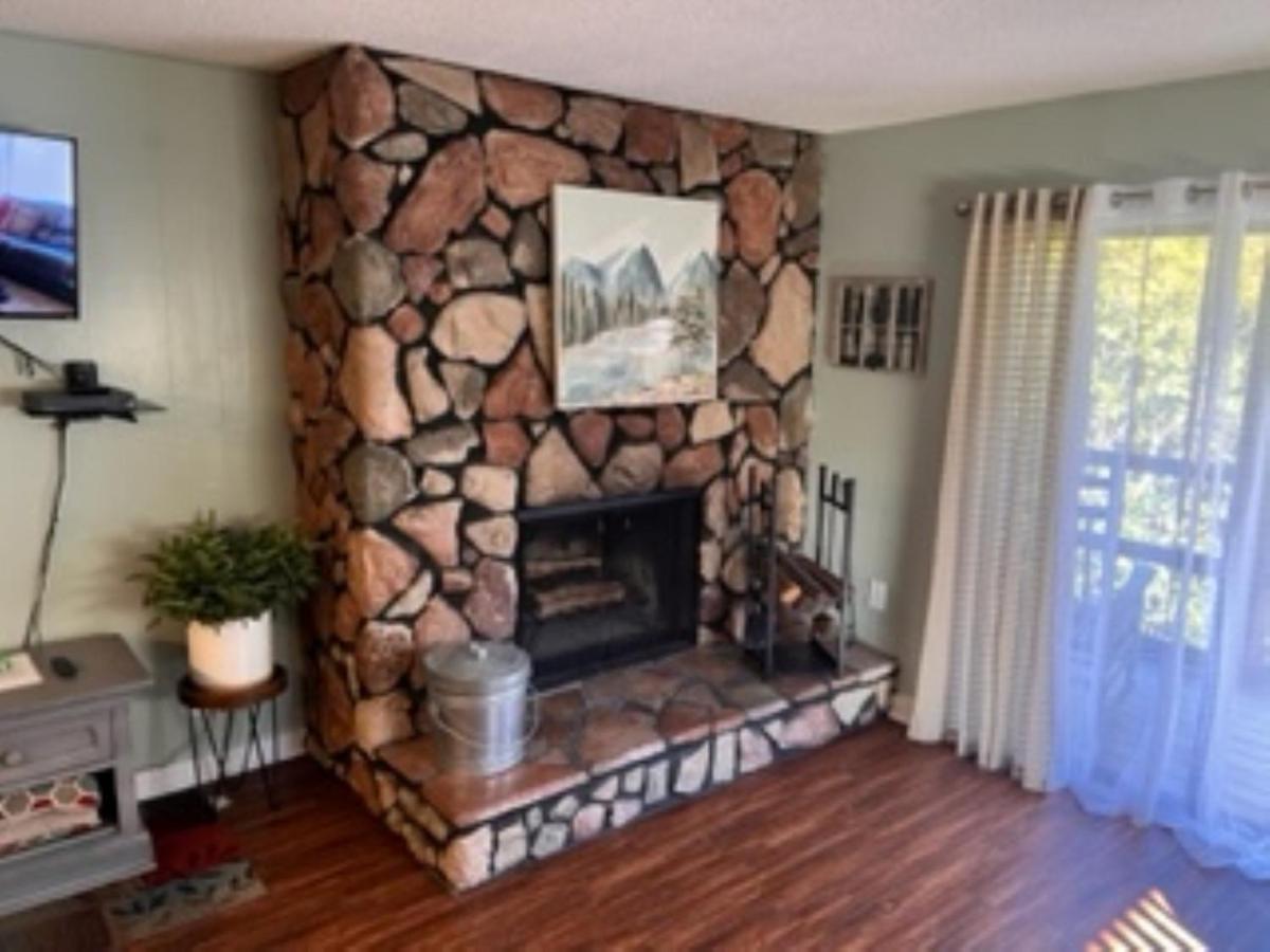 Bearadise Retreat At English Mountain Condo Sevierville Extérieur photo